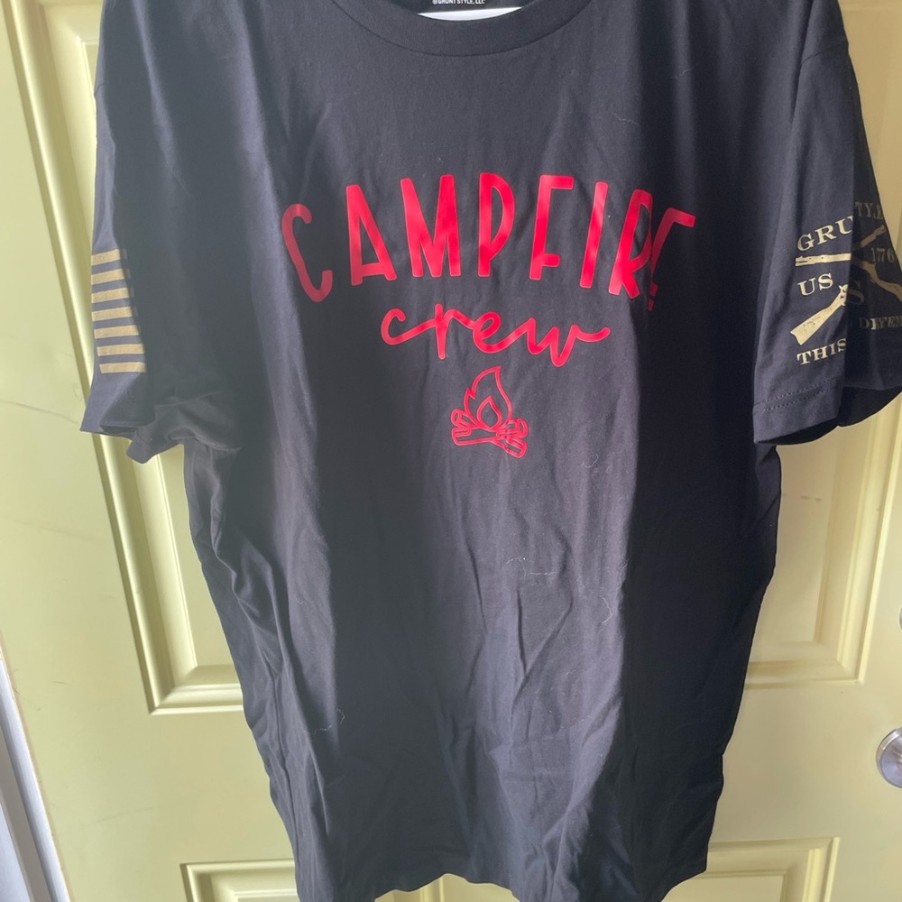 Grunt Style Black Tee with Red 'Campfire Crew' Design NWT